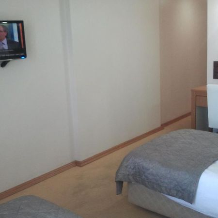 Hotel Kocaman Σμύρνη Δωμάτιο φωτογραφία