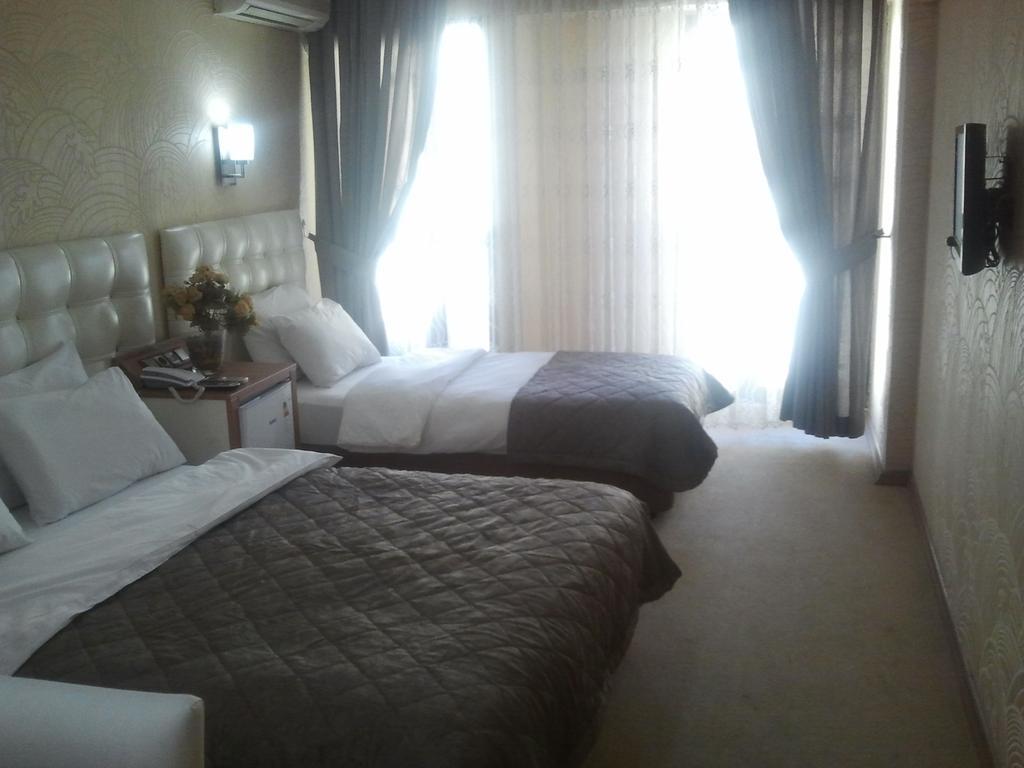 Hotel Kocaman Σμύρνη Δωμάτιο φωτογραφία