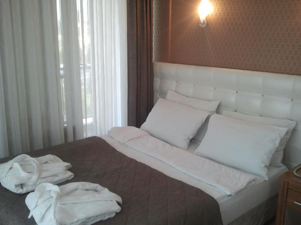 Hotel Kocaman Σμύρνη Δωμάτιο φωτογραφία