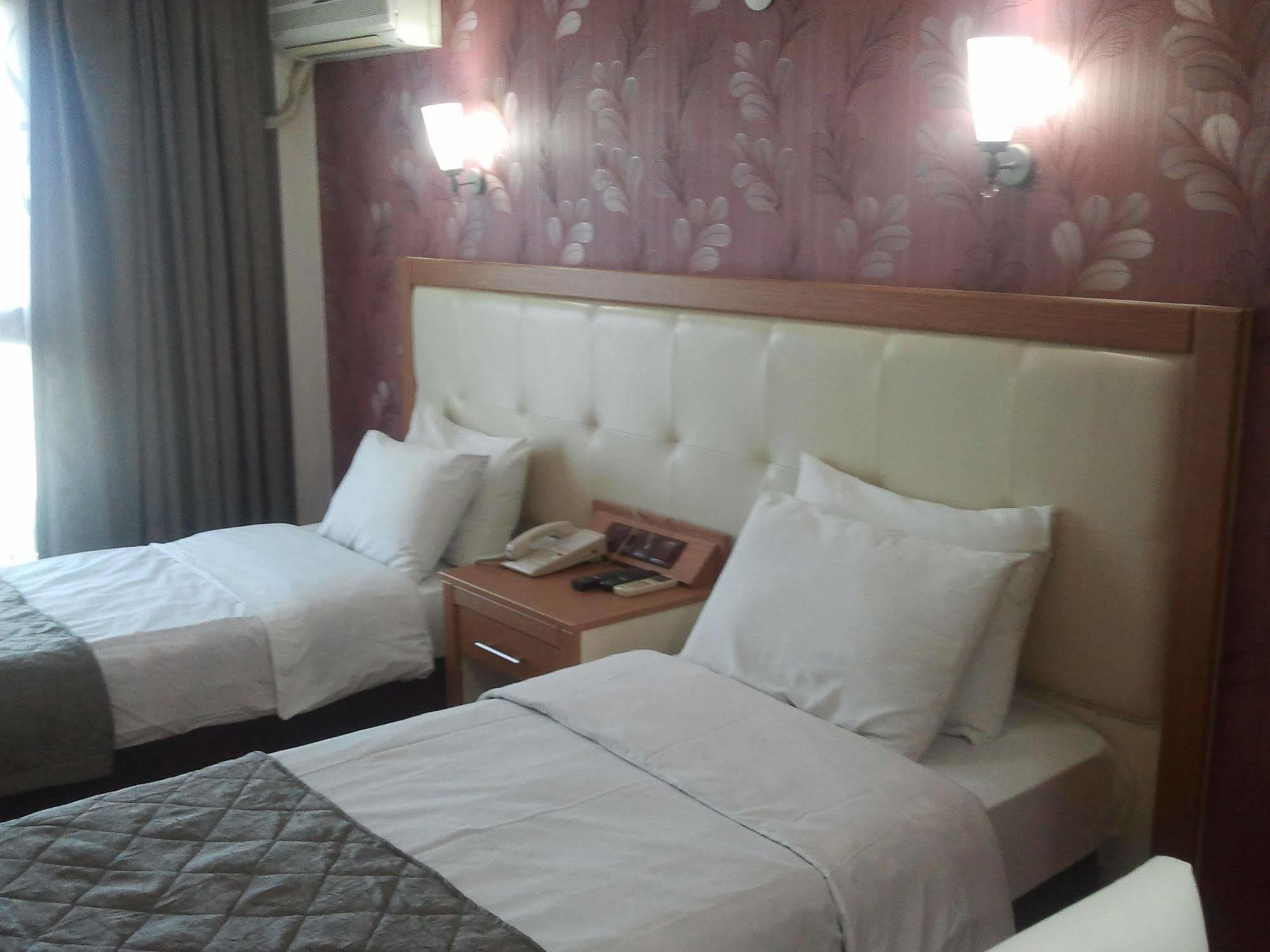 Hotel Kocaman Σμύρνη Εξωτερικό φωτογραφία