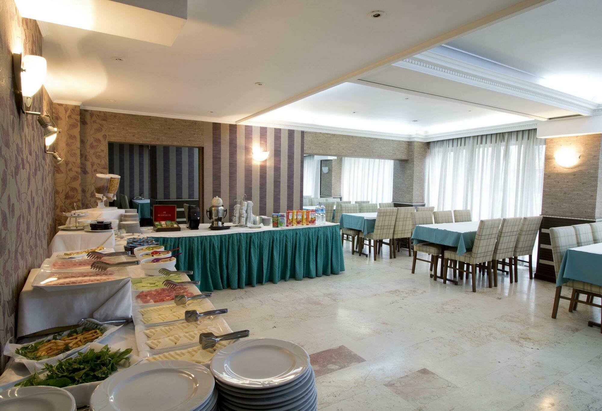 Hotel Kocaman Σμύρνη Εξωτερικό φωτογραφία