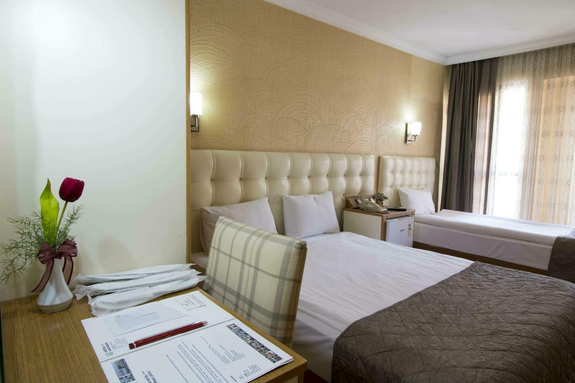 Hotel Kocaman Σμύρνη Εξωτερικό φωτογραφία